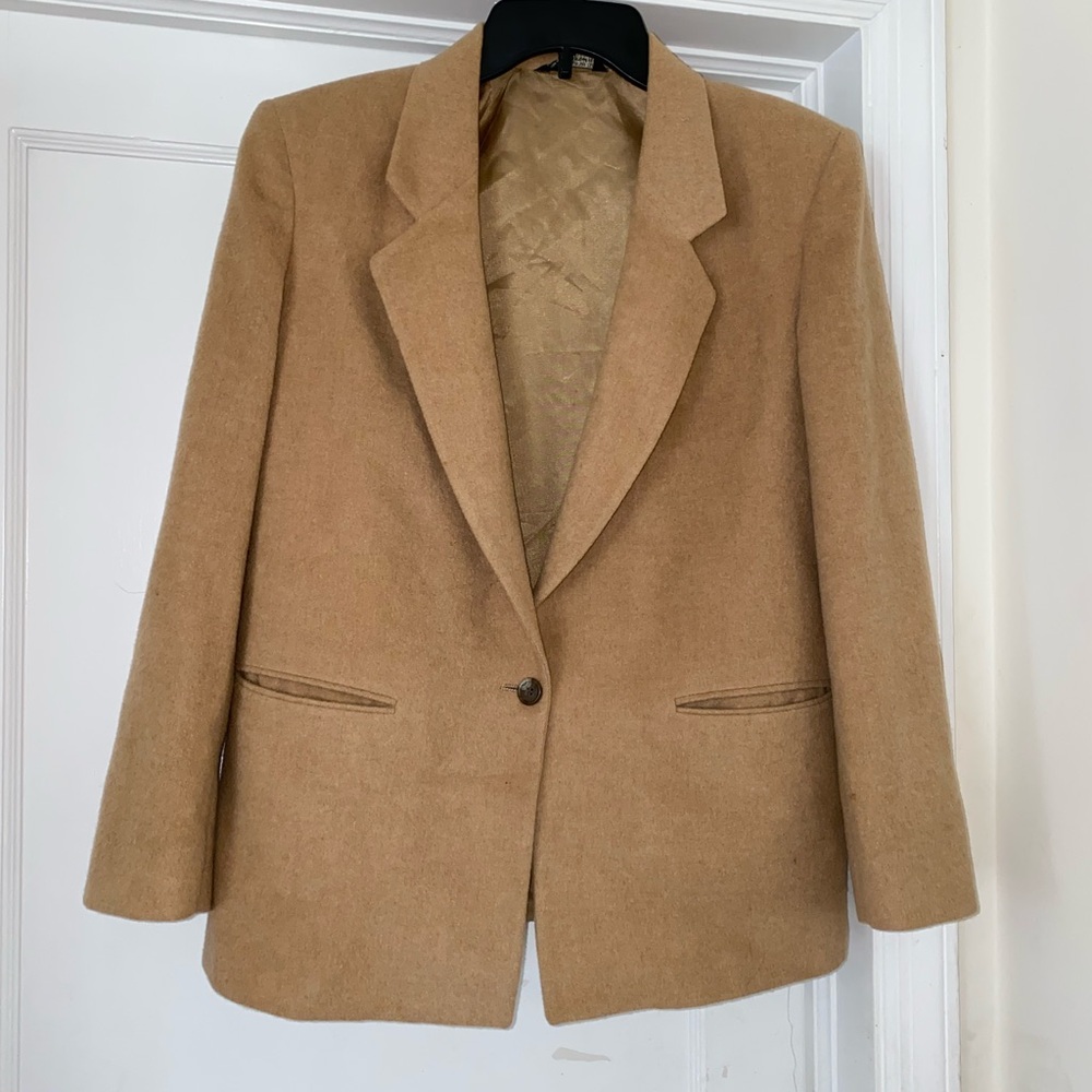 Classic Tan Women's Blazer